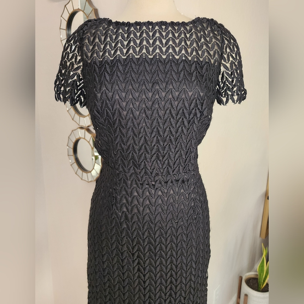 NWOT Kay Unger Tatum Floral Lace Midi Dress